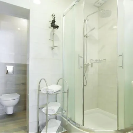 Pensión Anna - - Free Parking, Taras, 1500m Do Starówki